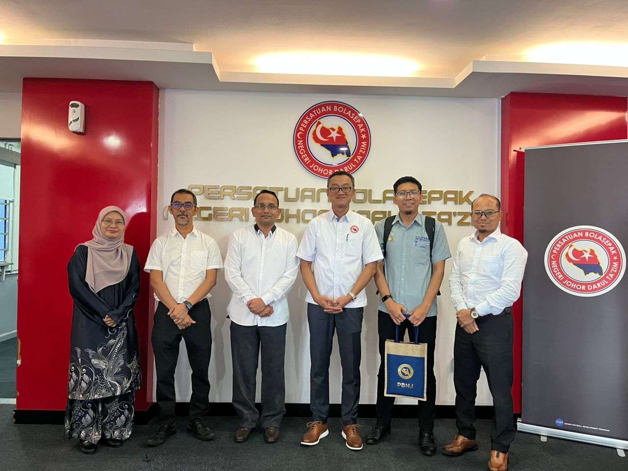 WhatsApp Image 2025-05-09 at 12.09.20_12e20d54